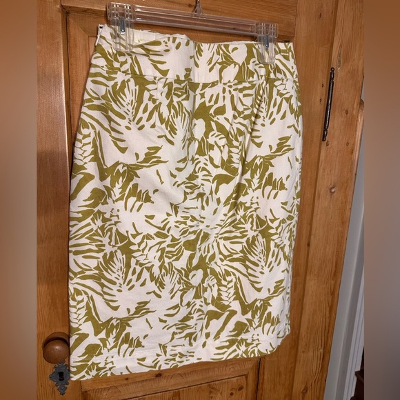 Maeve Anthropologie Daintree Frond Printed Pencil Skirt Sz 6 - Picture 3 of 13